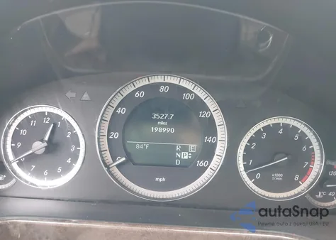 2011 Mercedes-Benz E 350 from USA, damaged, VIN WDDHF5GBXBA395555